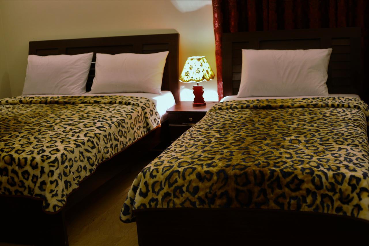 Elegant Palace 2 Karachi Extérieur photo